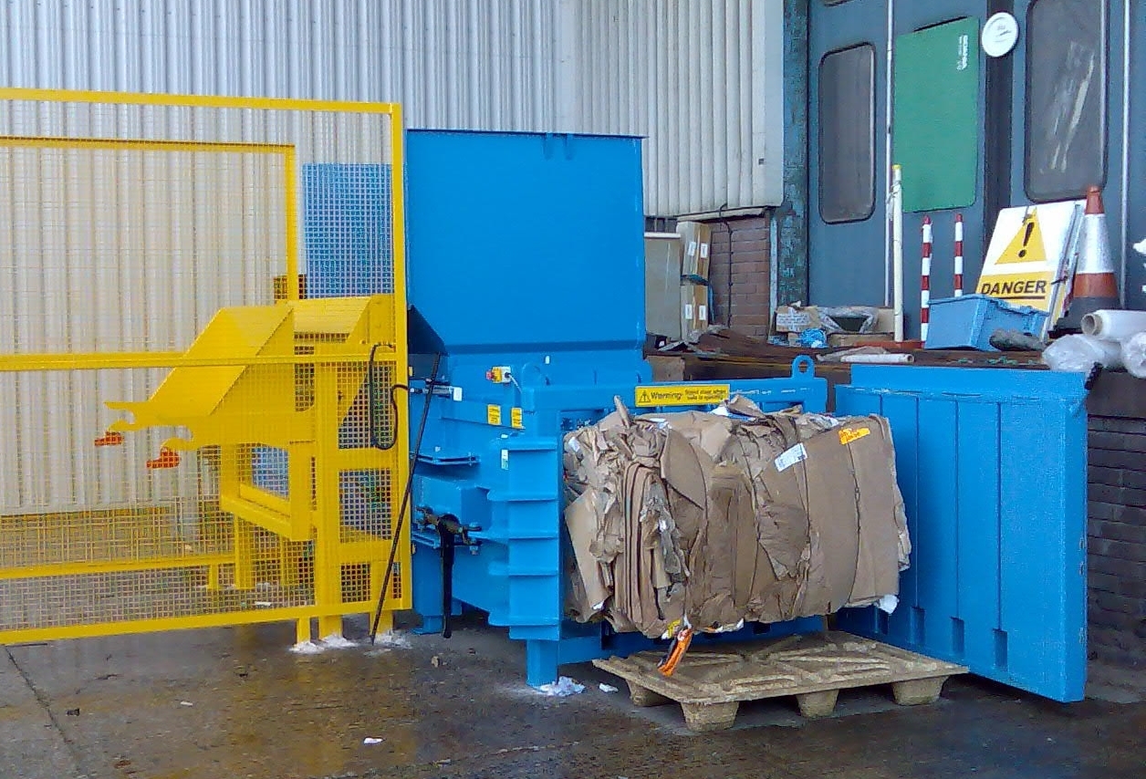 WHS 500HD Semi Automatic Baler